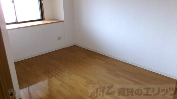 ラフィーネ高塚の物件内観写真